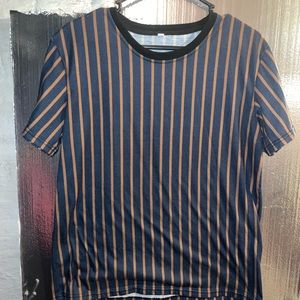 Medium sized tshirt worn once
